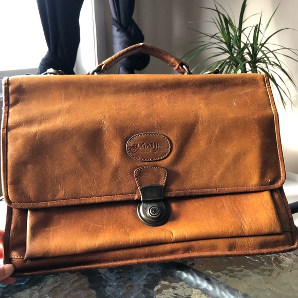 Bugatti Leather Satchel - Picture 7 of 7